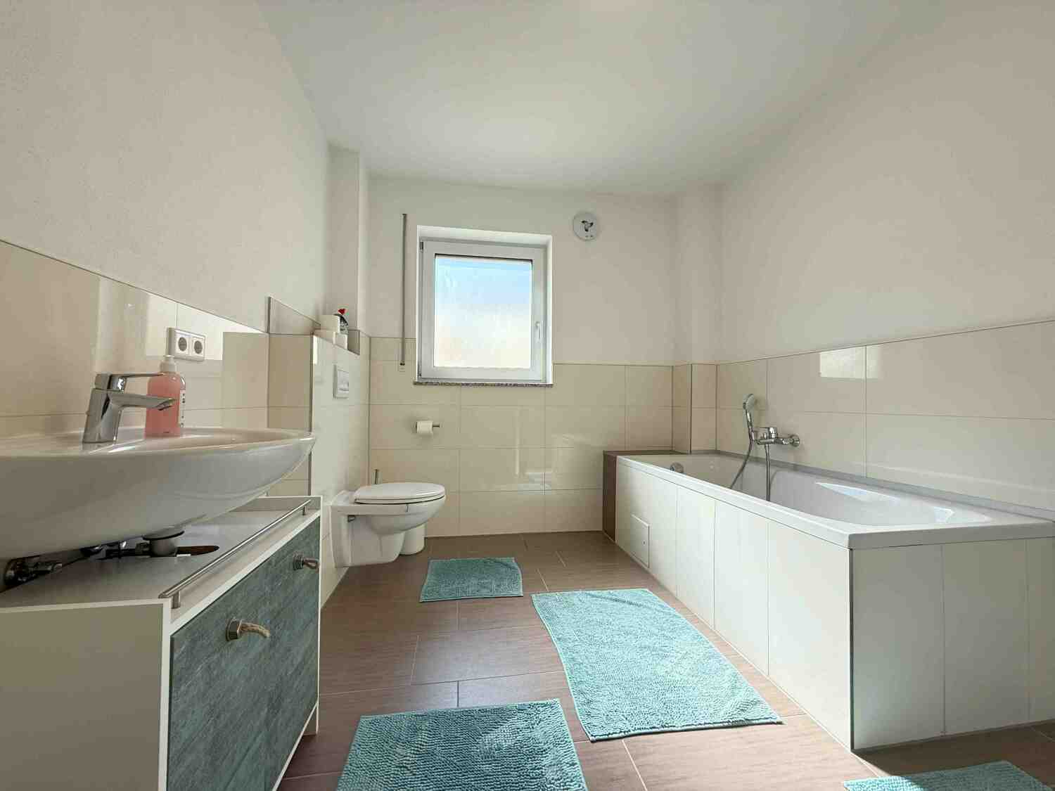 MAX114_ Industriestraße 25b, 93142 Maxhütte-Haidhof (10).jpg