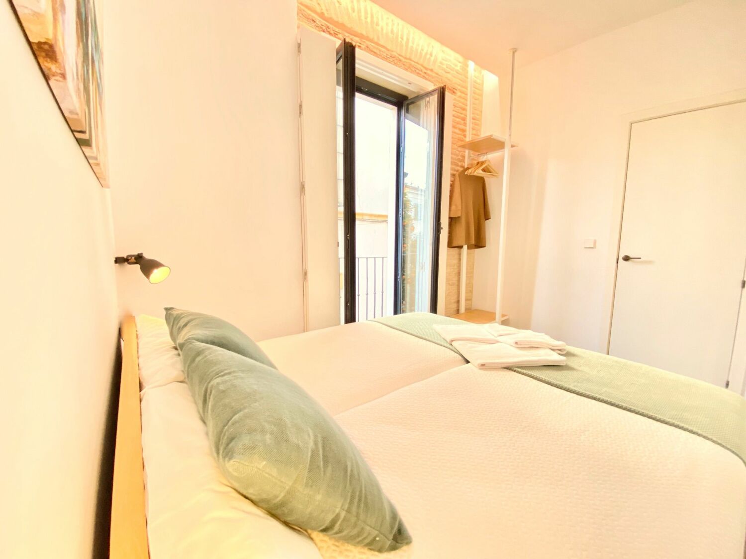 WhatsApp Image 2021-12-15 at 17.32.43 (1).jpeg