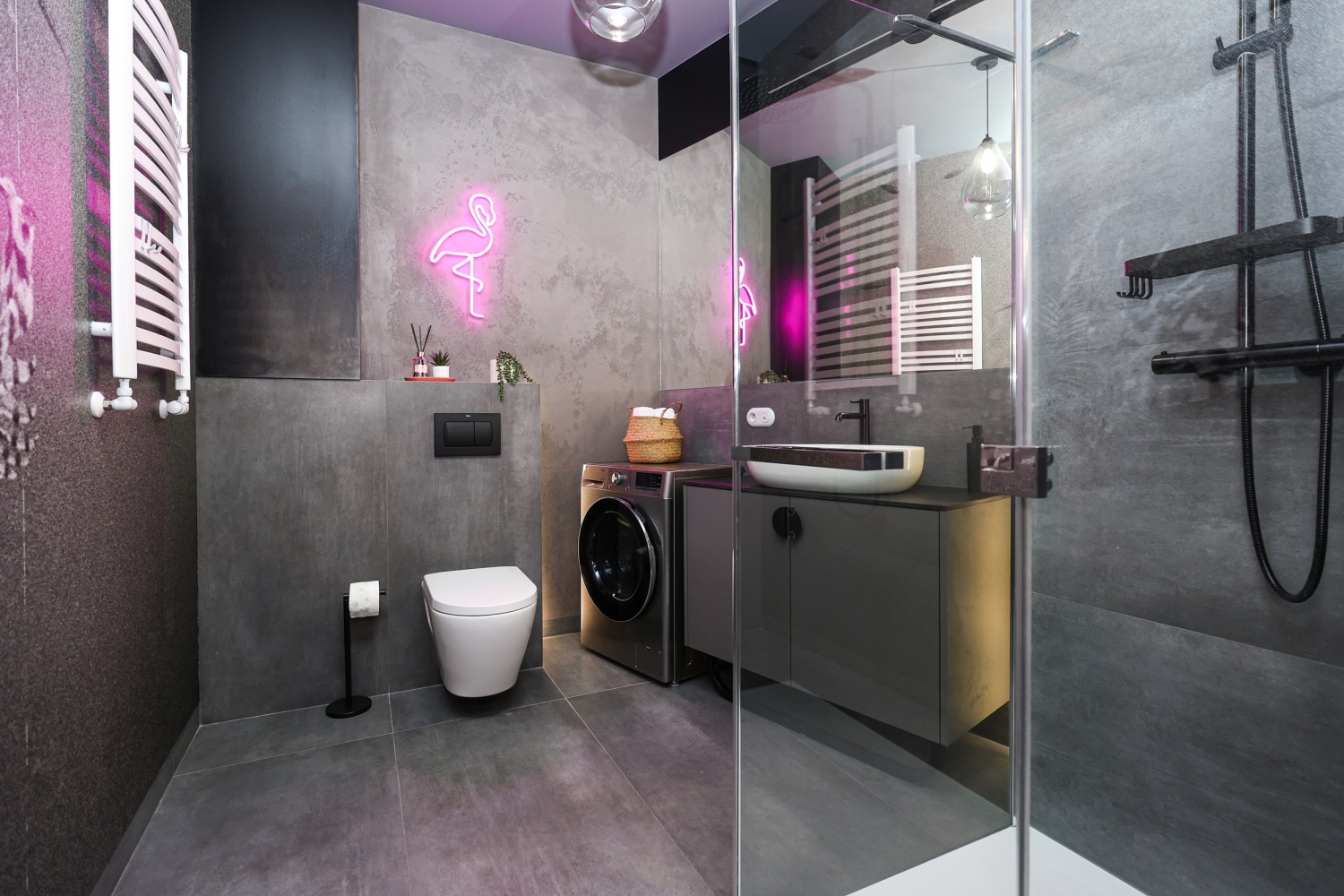 cała łazienka airbnb twójgospodarz booking1.jpg