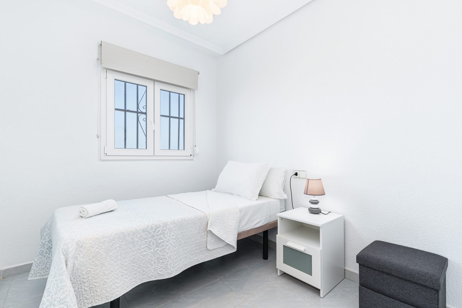 Avda Soria 2 Bajo 5 (19).jpg