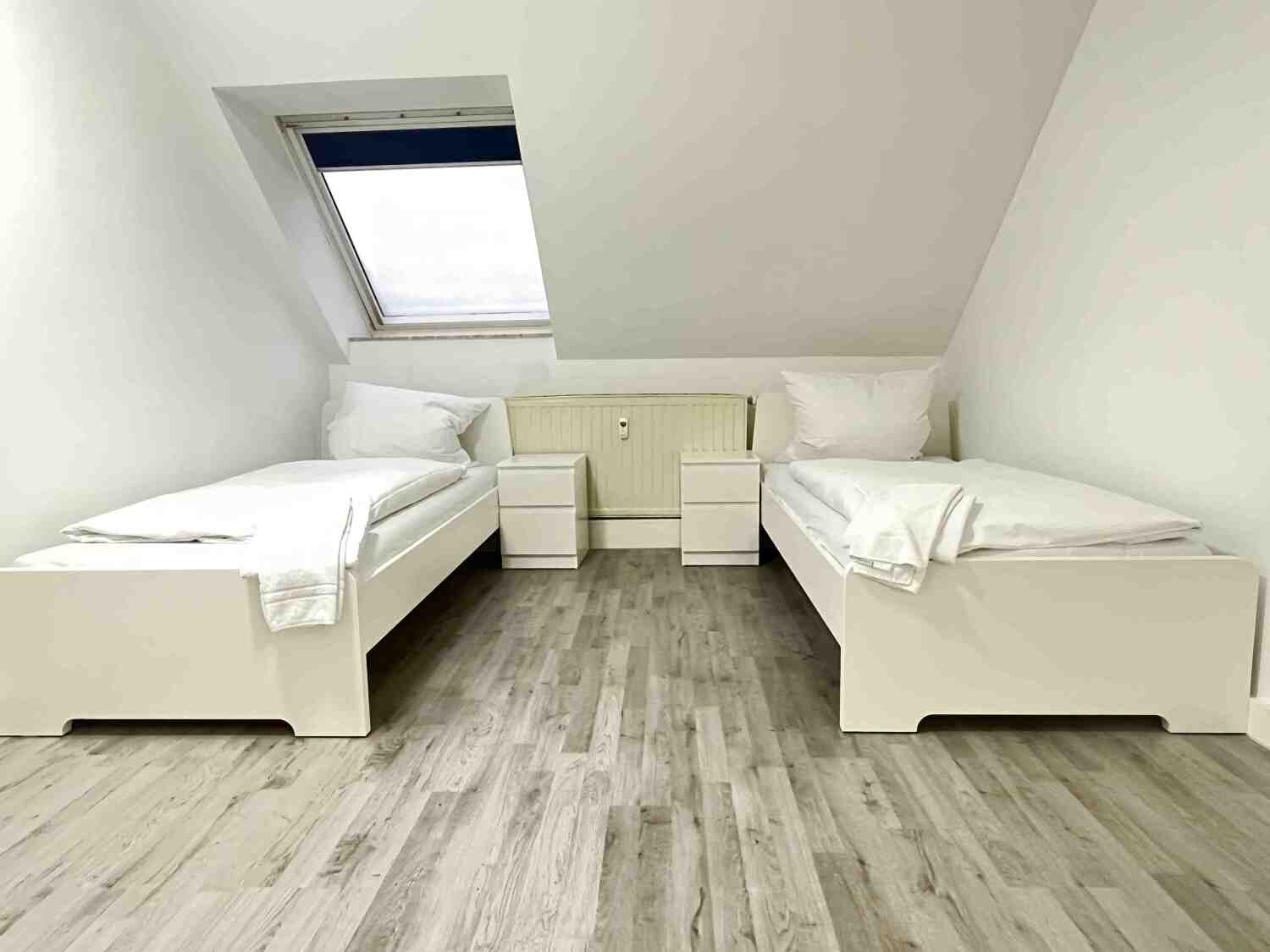 SWF112_(DG) Neue Amberger Straße 24, 92521 Schwarzenfeld (7).jpg