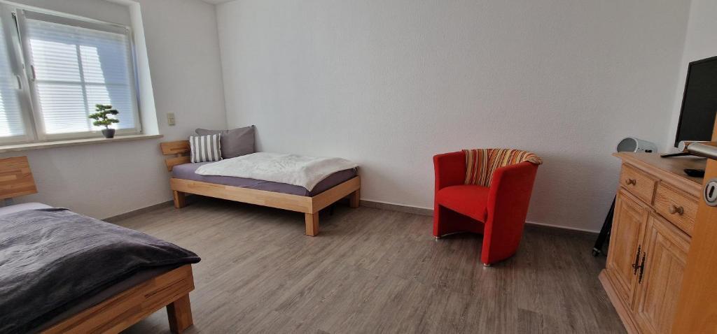 Schlafzimmer 3 mit zwei Einzelbetten
