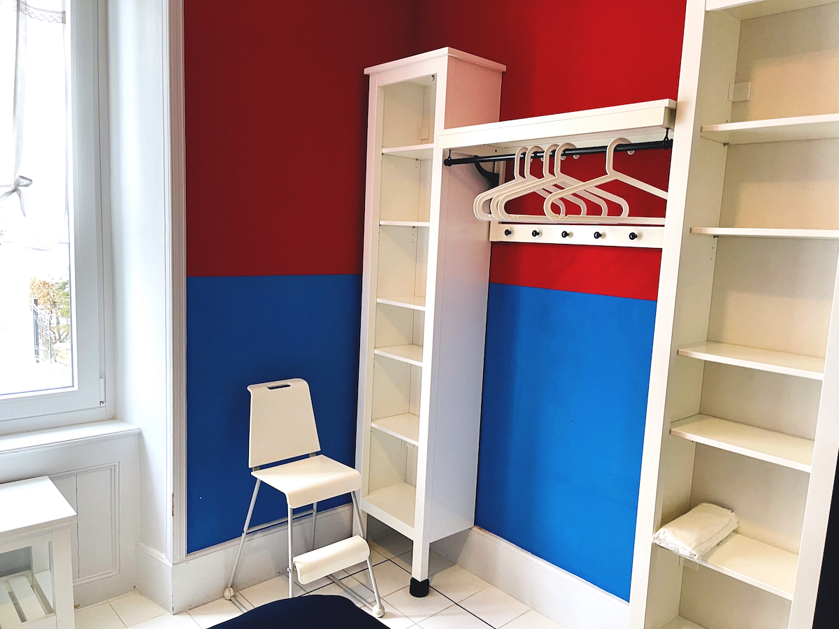 Maison chambre enfant ado dressing.jpg