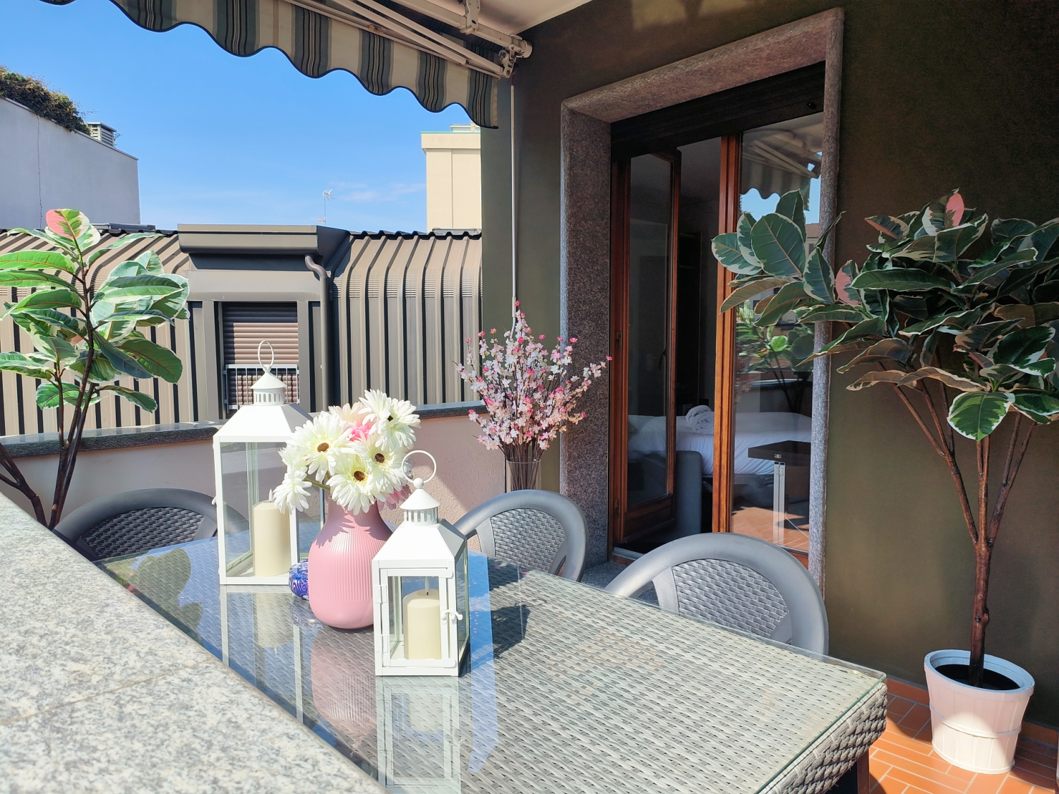 esterno garofalo.jpg