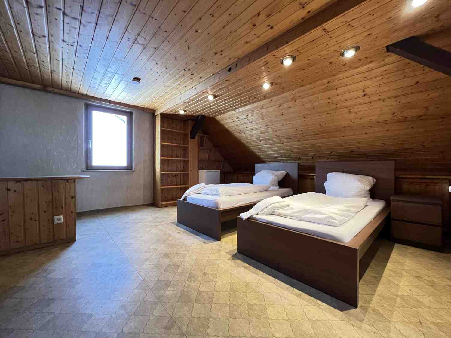 SAD222_(DG) Augustinstraße 10, 92421 Schwandorf (10).jpg