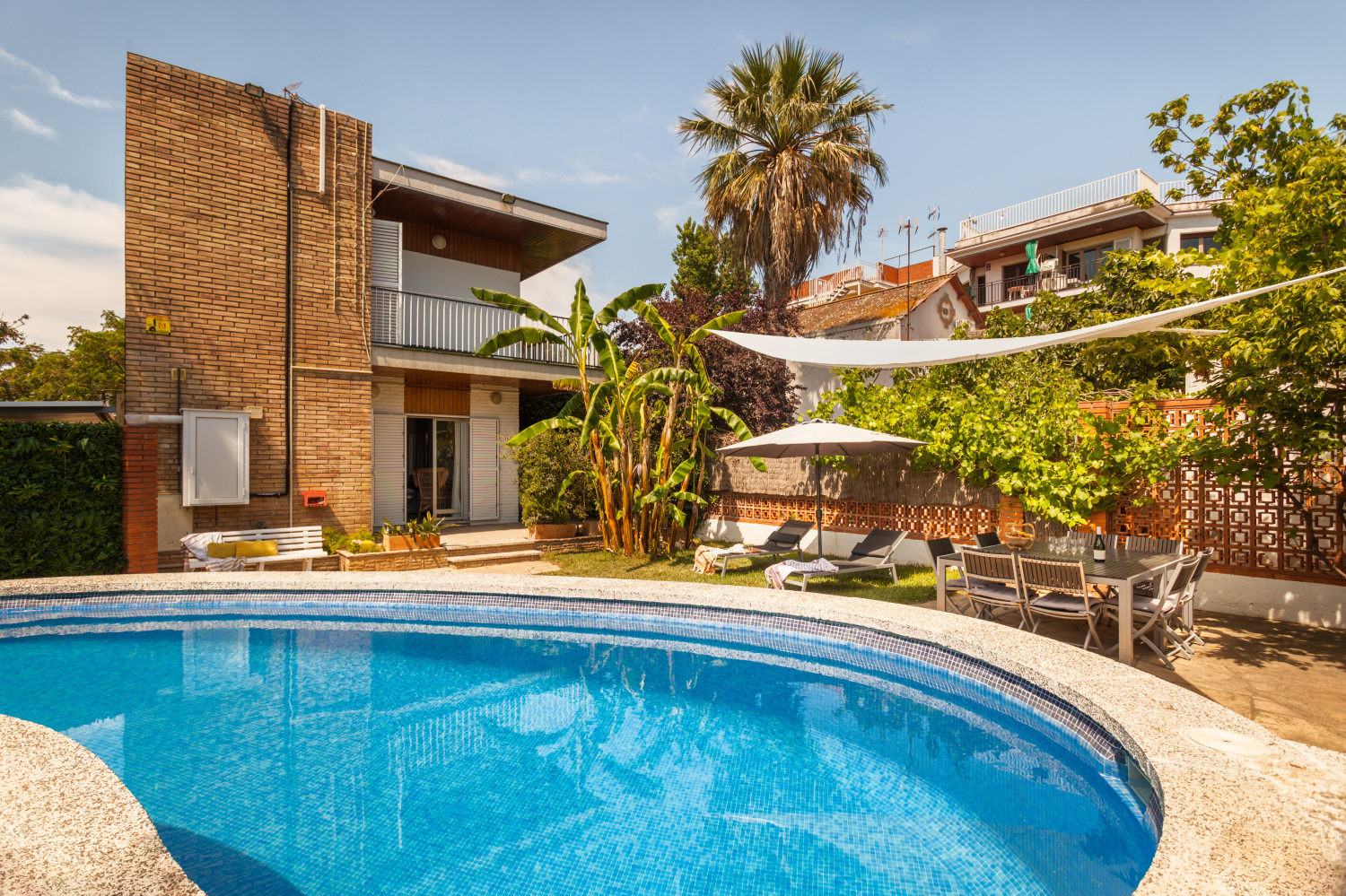 Toni Coll - Castelldefels - Passeig de la Marina 185 - L - 09.jpg