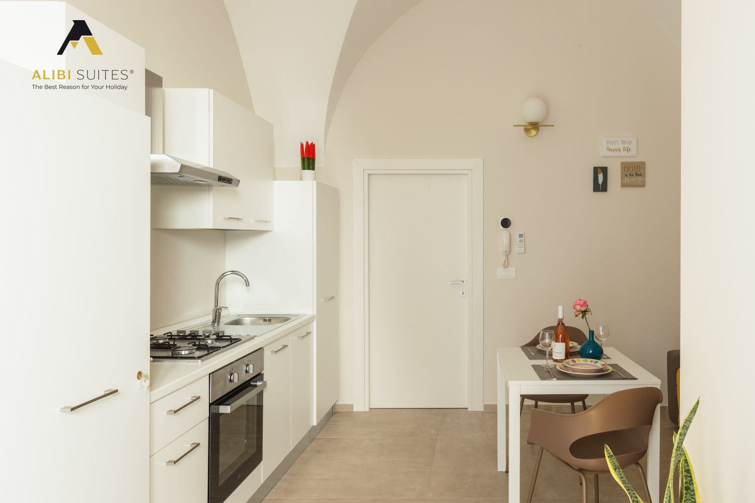 alibi suites-505-HDR.jpg