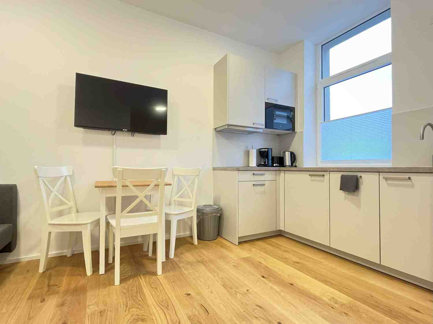 AM1082_Mildred-Scheel-Straße 2a, 92224 Amberg (2).jpg