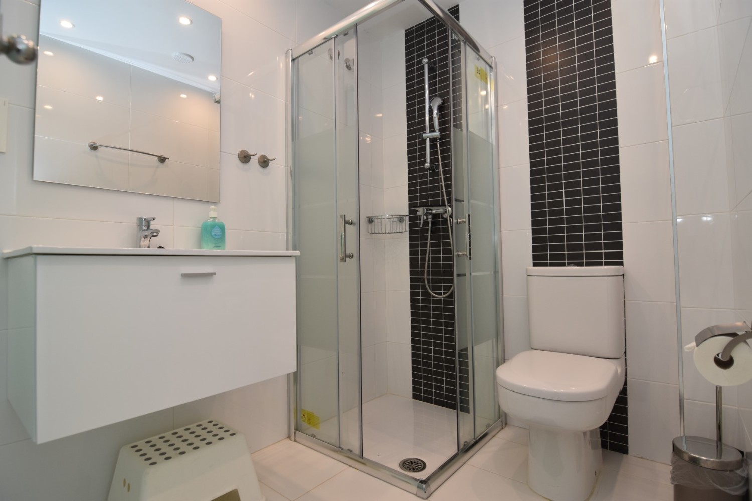 DSC_0554 (Custom).JPG