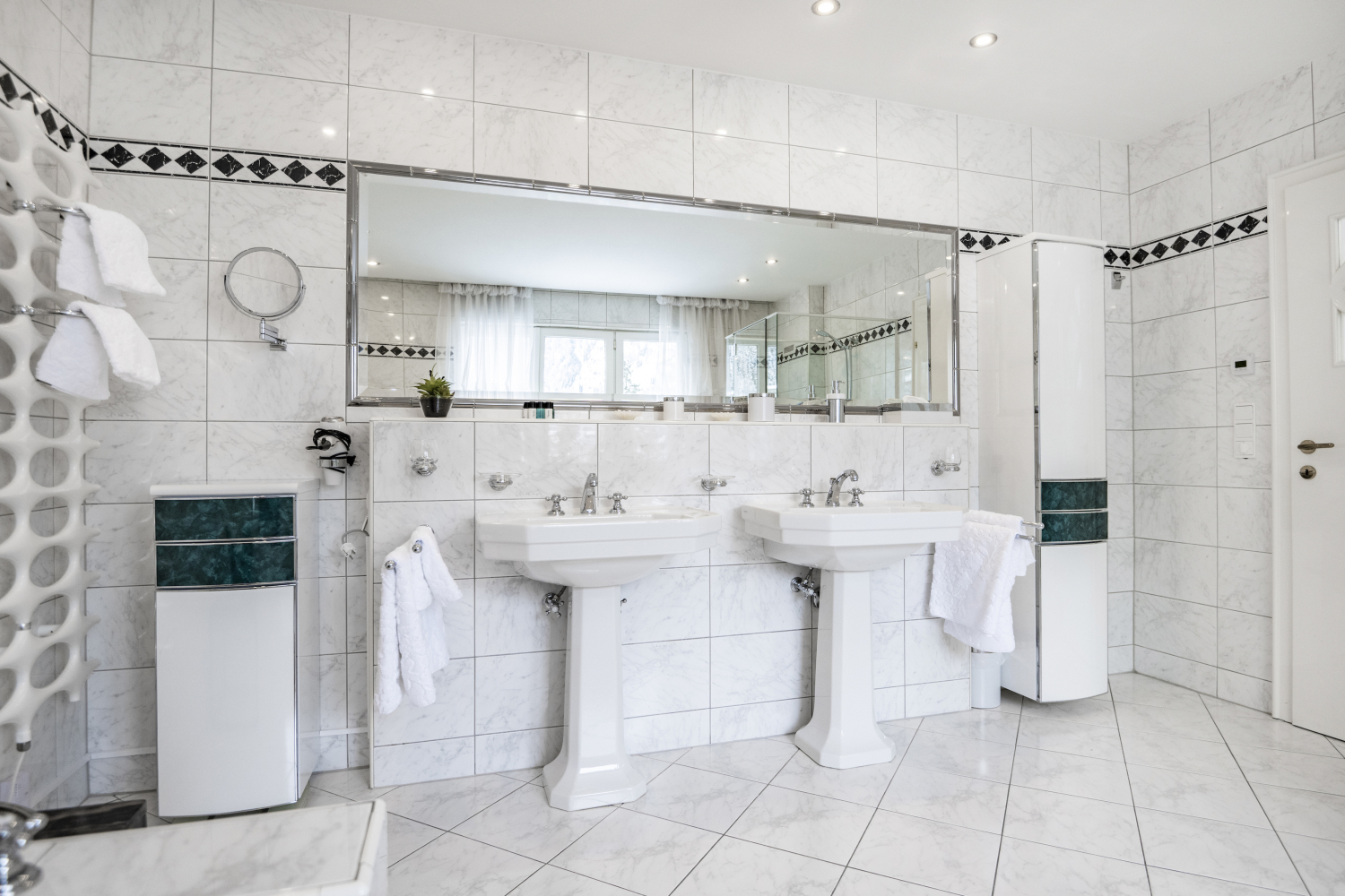 _MAX8813Steker _.jpg