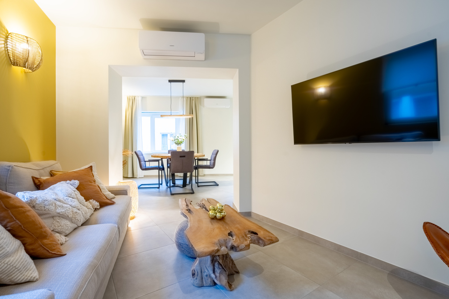 Bed n Bike 2 Web--2.jpg