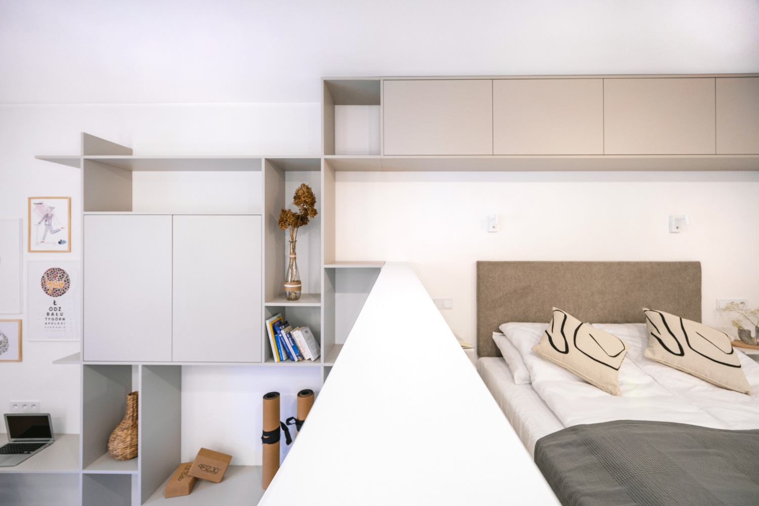 sypialnia na antresoli1.jpg