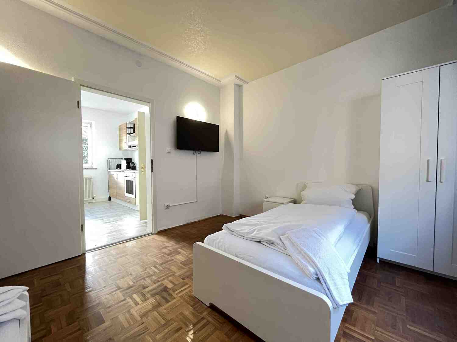 SAD221_(EG) Augustinstraße 10, 92421 Schwandorf (2).jpg