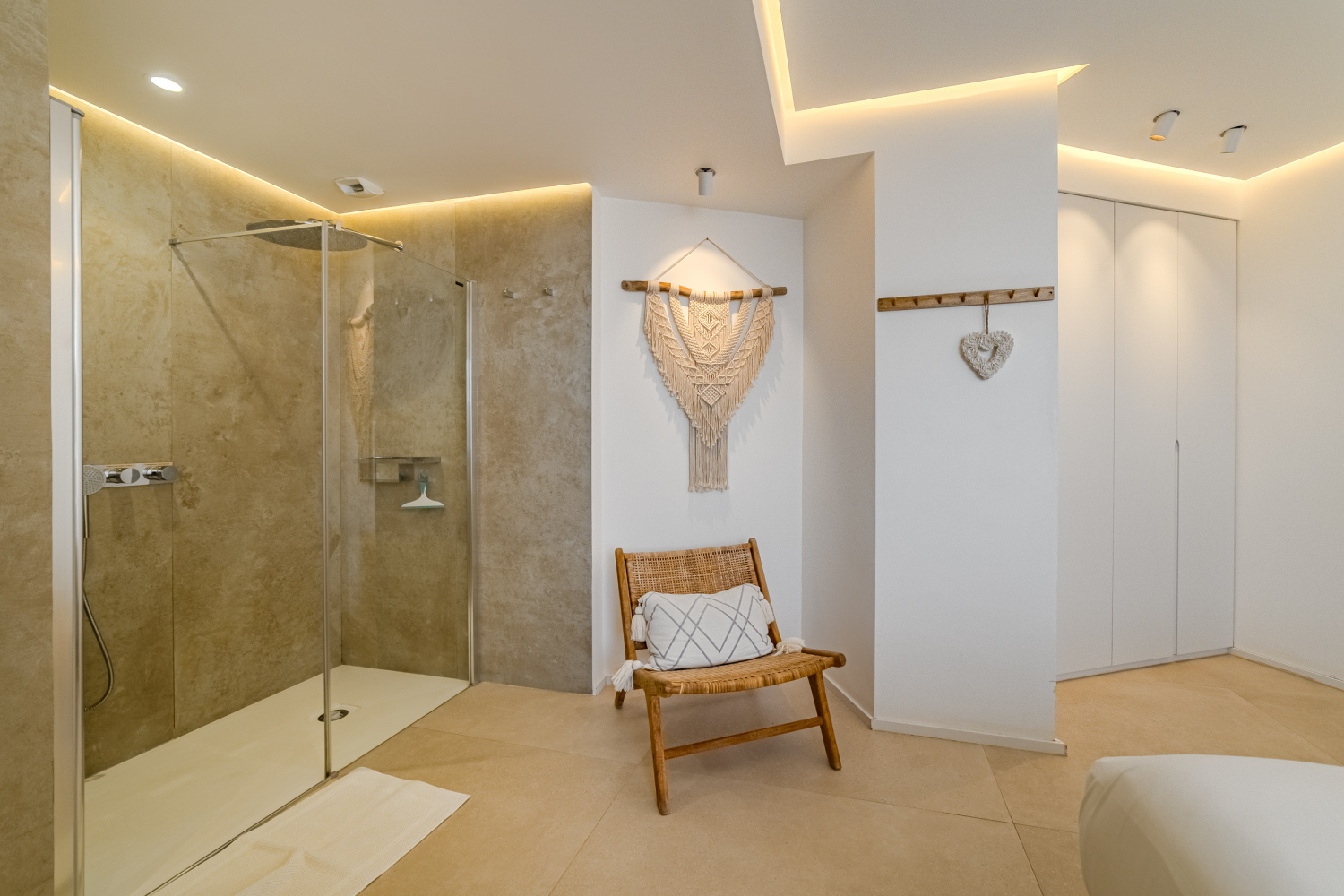 20250617 - 25 - Mi Paraiso - Lucinda - Ocean Garden 1012 - FV +20detalles-23.jpg