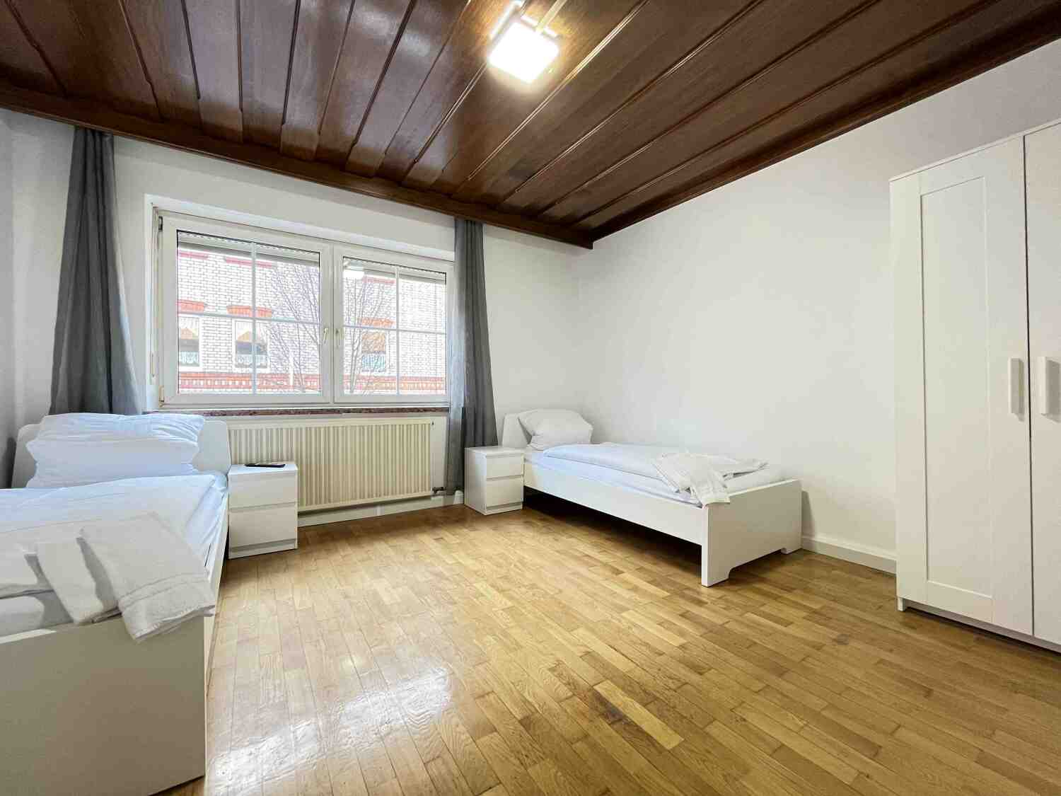 SAD222_(1. OG) Augustinstraße 10, 92421 Schwandorf (1).jpg