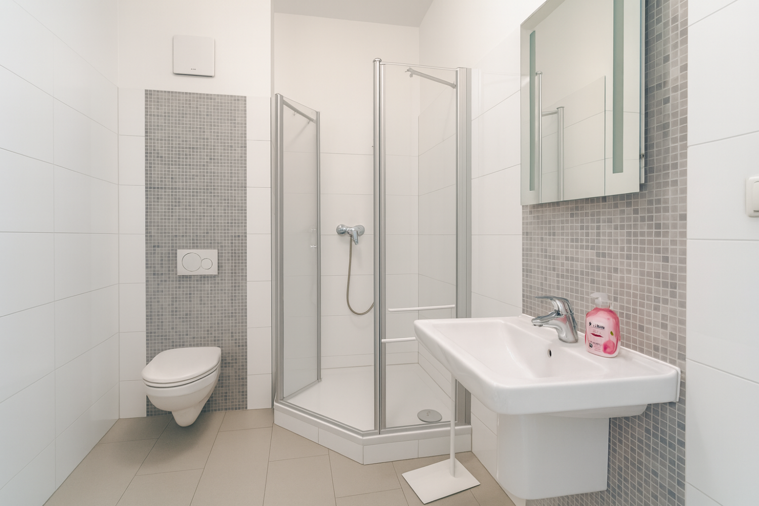 ChatGPT Image 17. Nov. 2025, 23_05_04.png