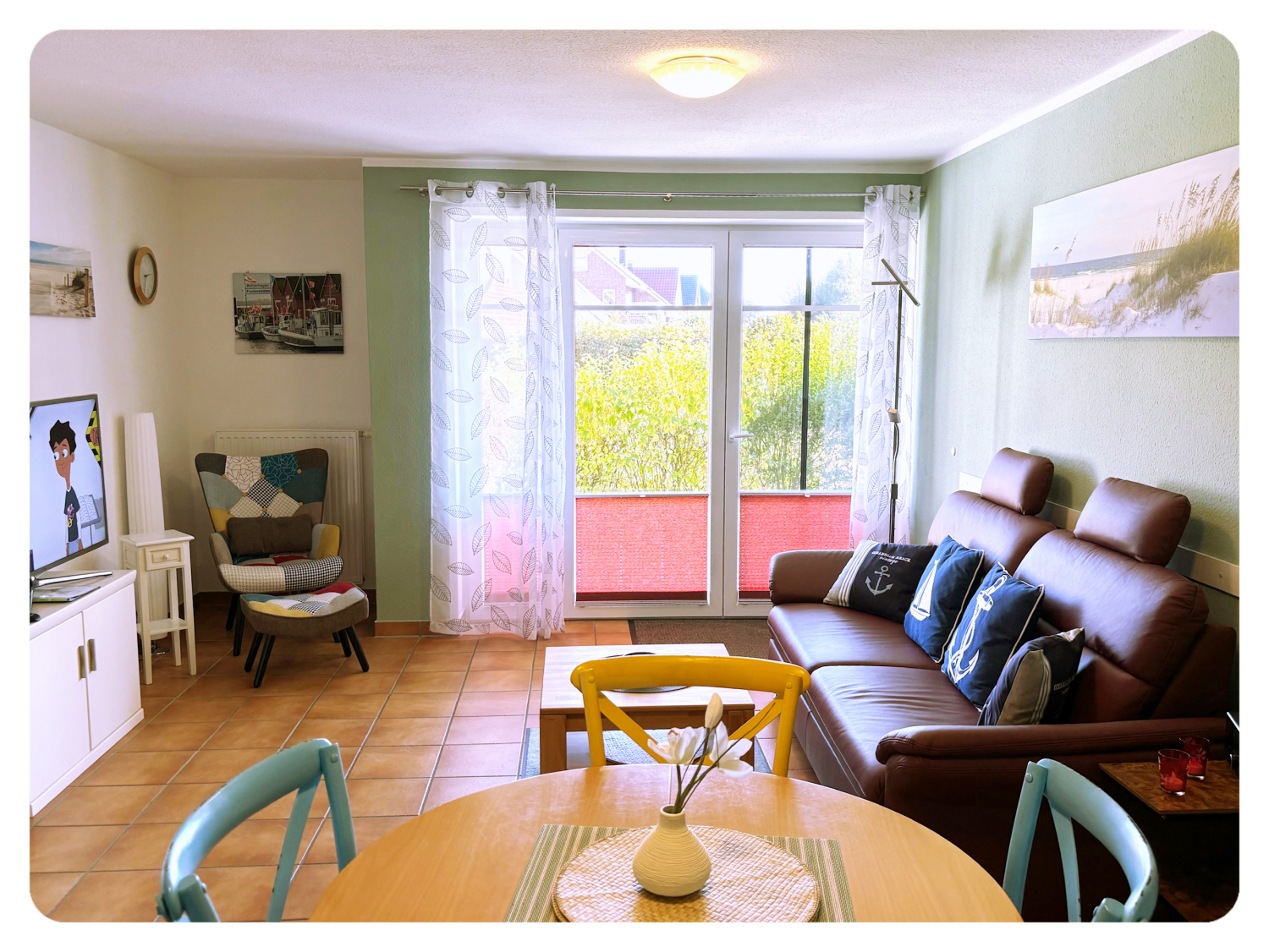 B4 wohnen6 vom Eingang.jpg