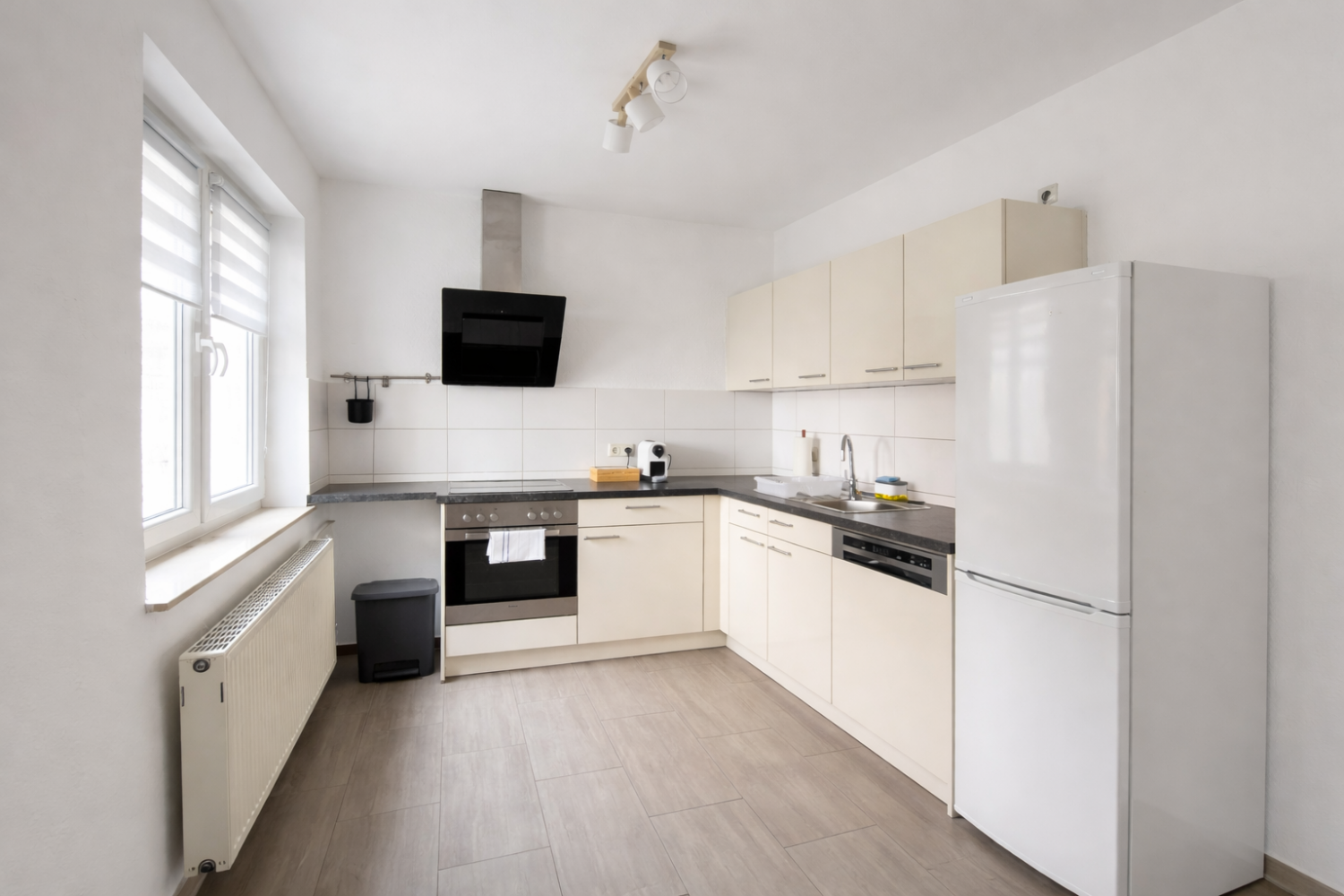 ChatGPT Image 21. Feb. 2026, 23_15_12.png