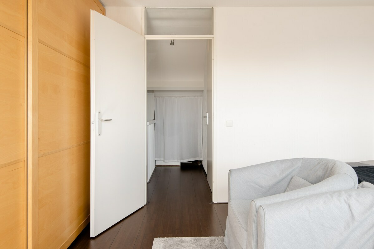 Kruiszwin 1108 Bedroom00 Door.jpeg