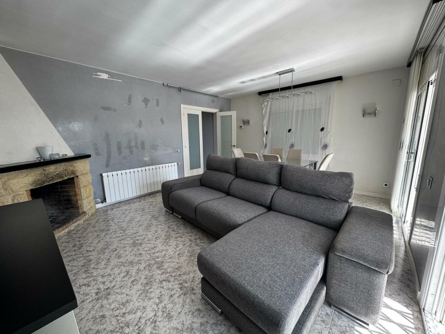 WhatsApp Image 2025-02-21 at 13.13.12.jpeg