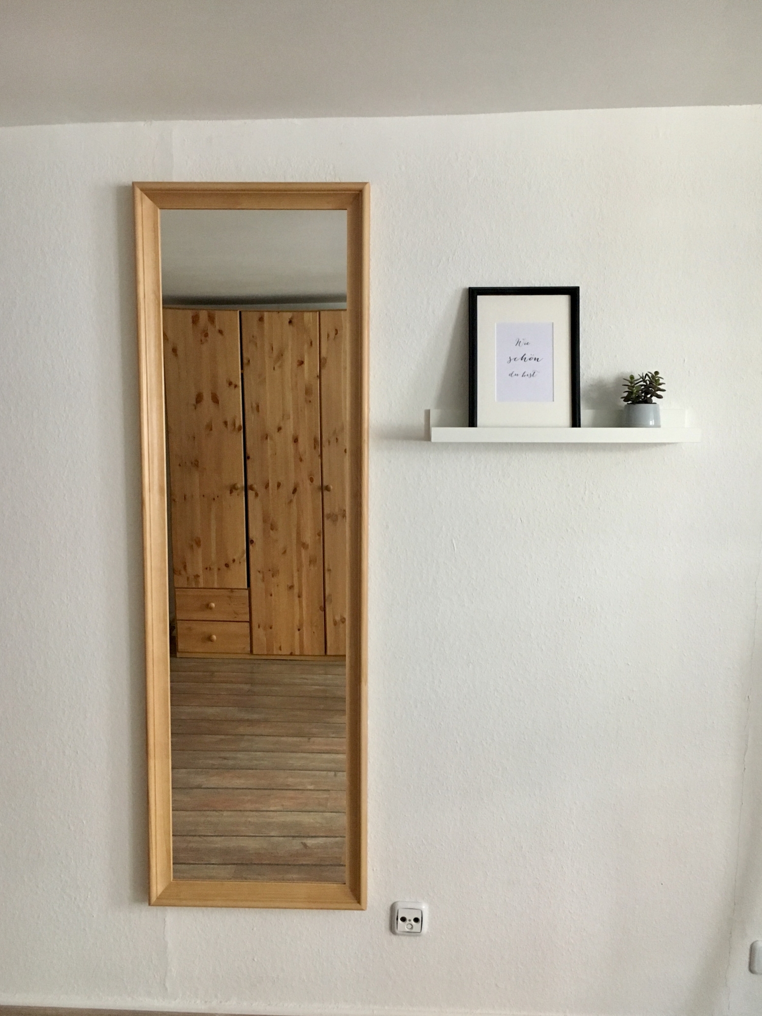 Schlafzimmer spiegel.jpg