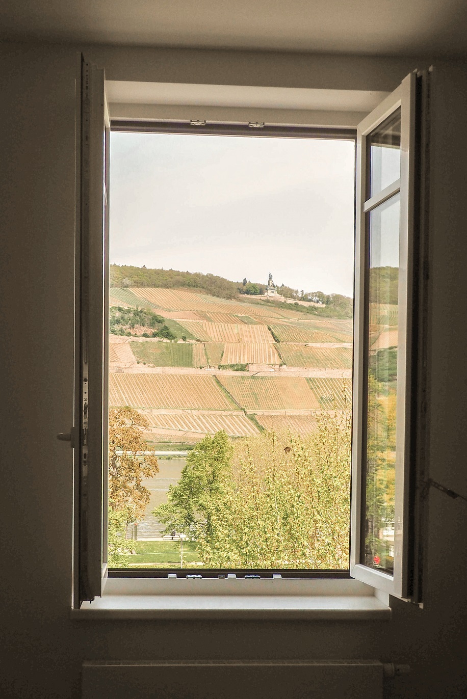 3. Stock Aussicht Wohnzimmer 1.jpg