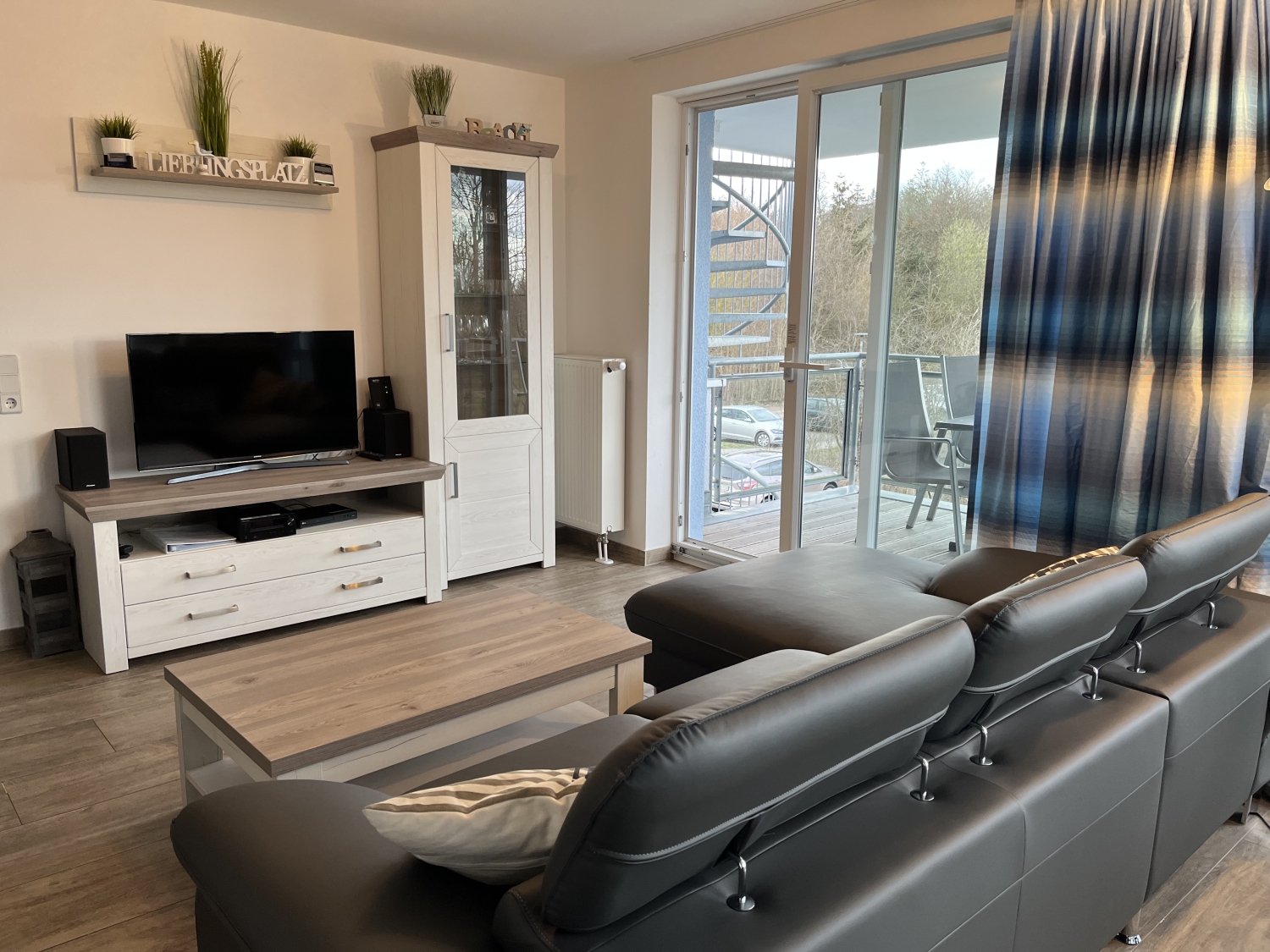 2023-03-25 17.06.05.jpg