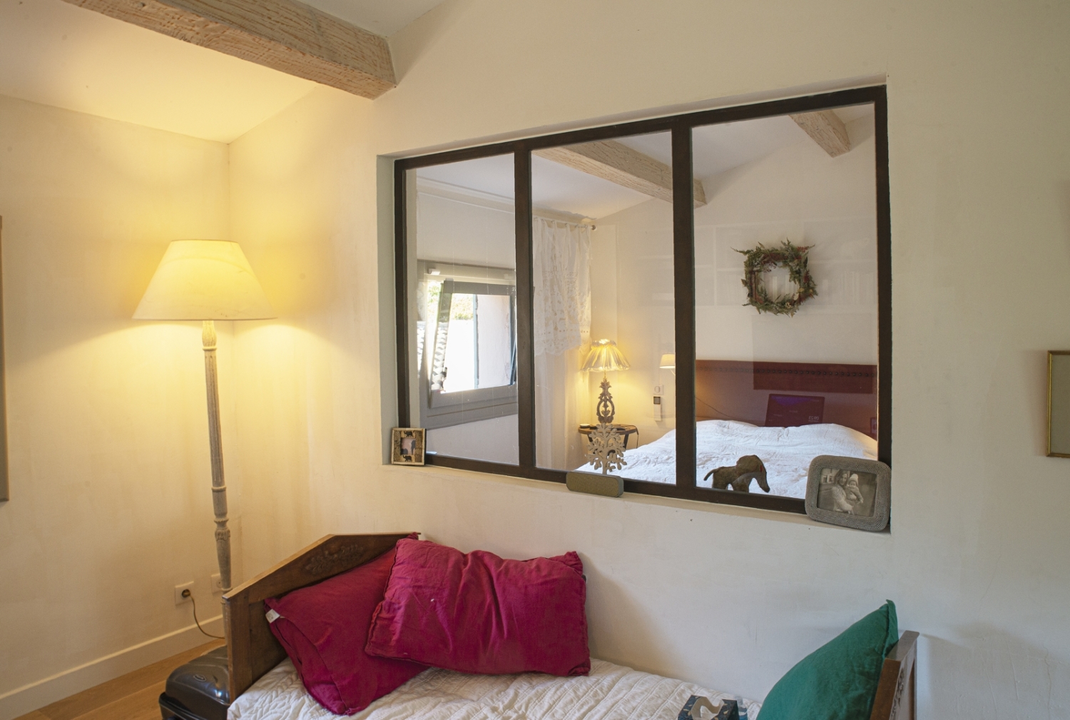 33 - BUREAU CHANTAL avec sa CHAMBRE en découverte.jpg