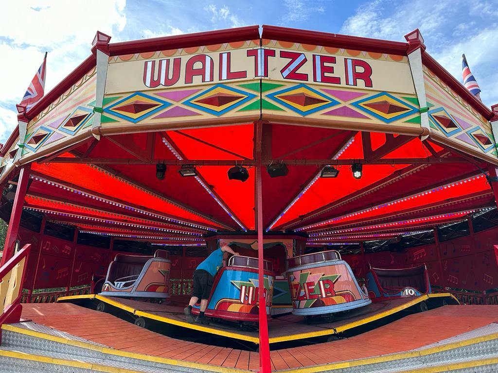 Waltzer.JPG