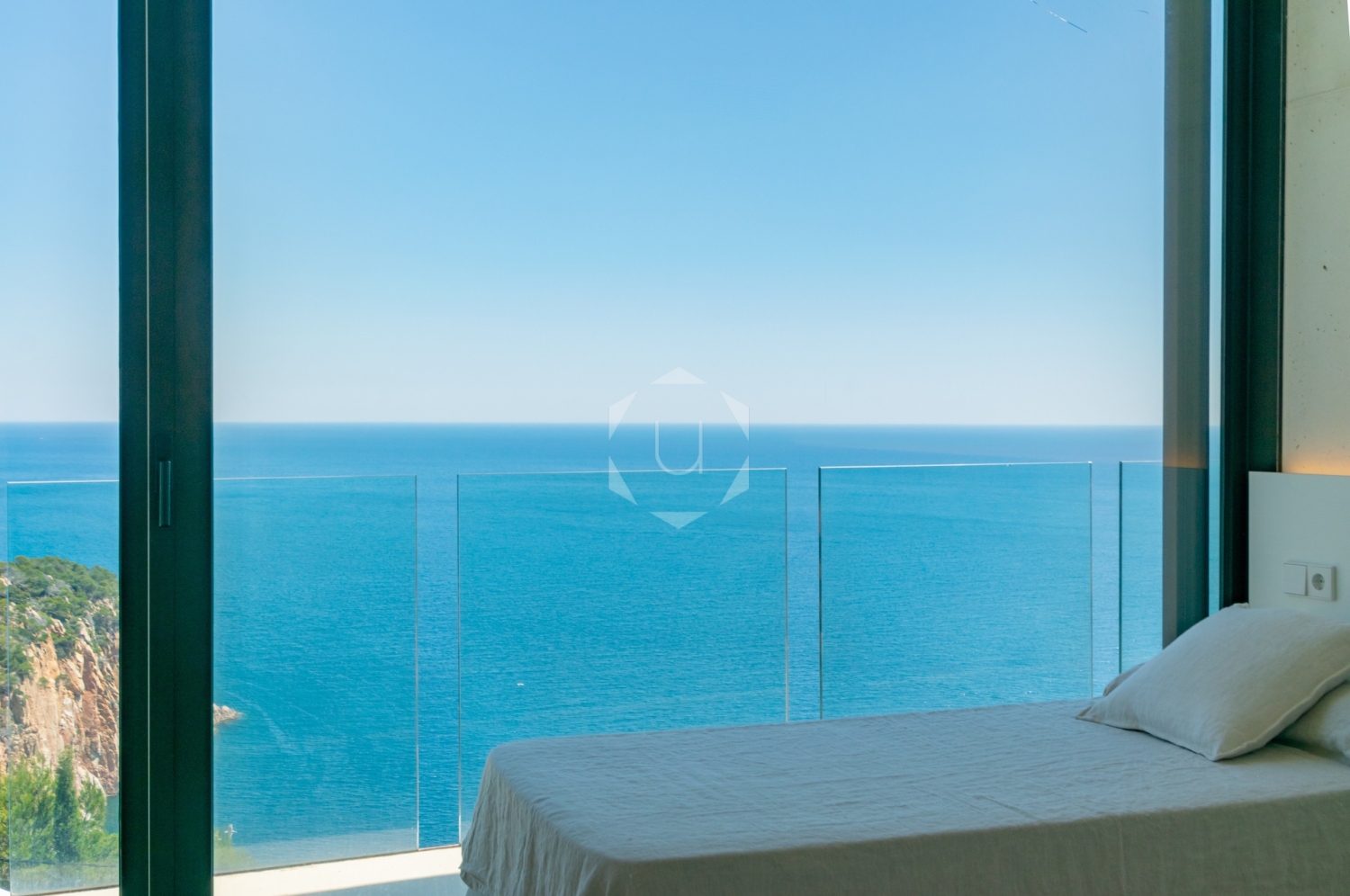 Villa Crystal, Luxury rental home in Aiguablava, Begur, Costa Brava (39).jpg