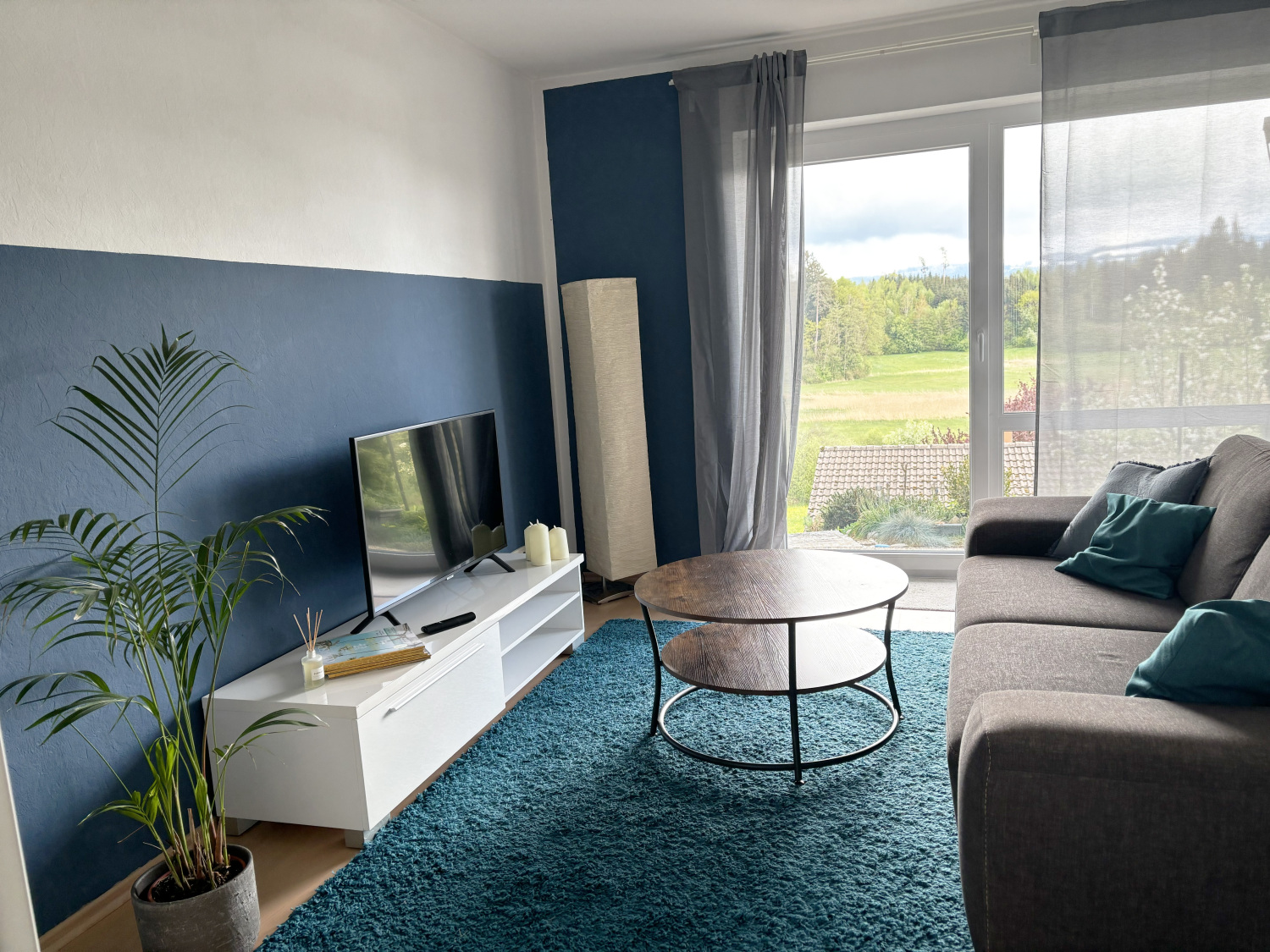 Säntis Wohnzimmer 2.jpg