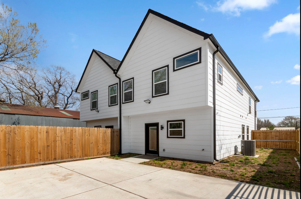 Video Screen1728638532938.png