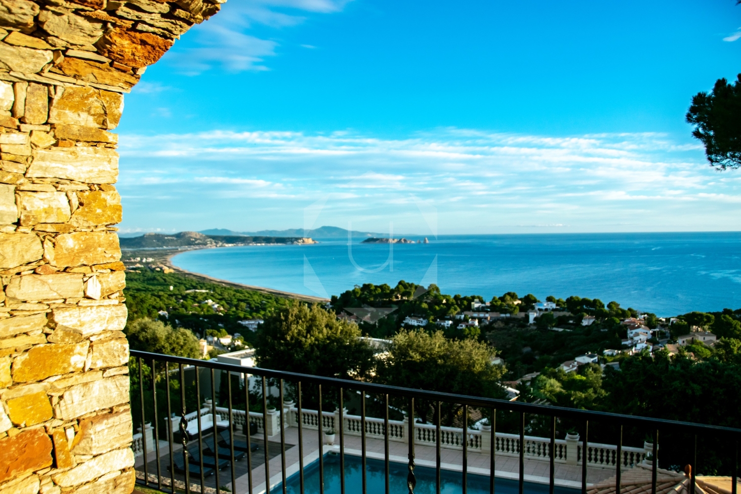 21UNIQUE holiday home, rosa dels vents, begur, Sa riera, Costa Brava.jpg