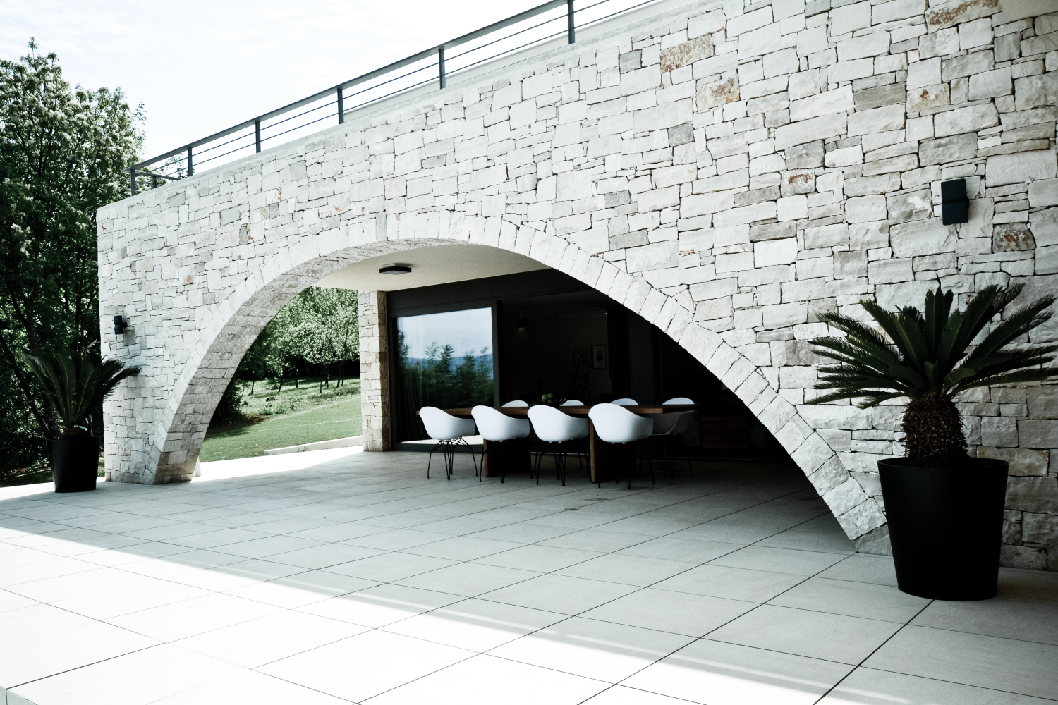 vilaDVO_bleach (3 of 1).jpg