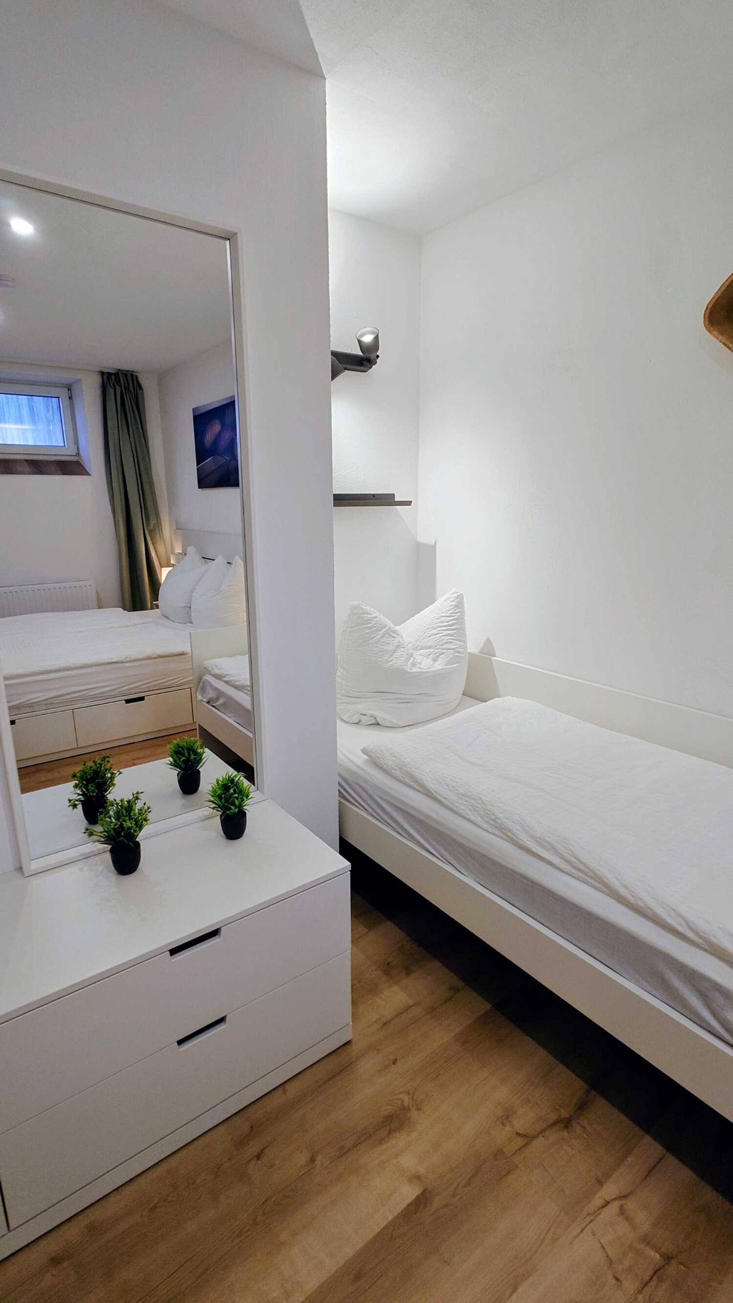 20251011_121355453 (1).JPG