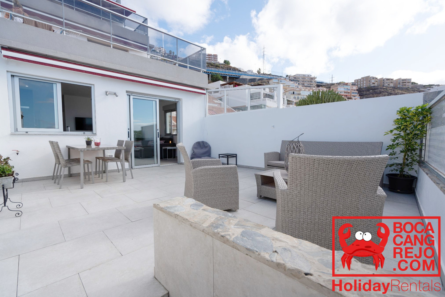 Tabaiba Holiday Home (2).jpg