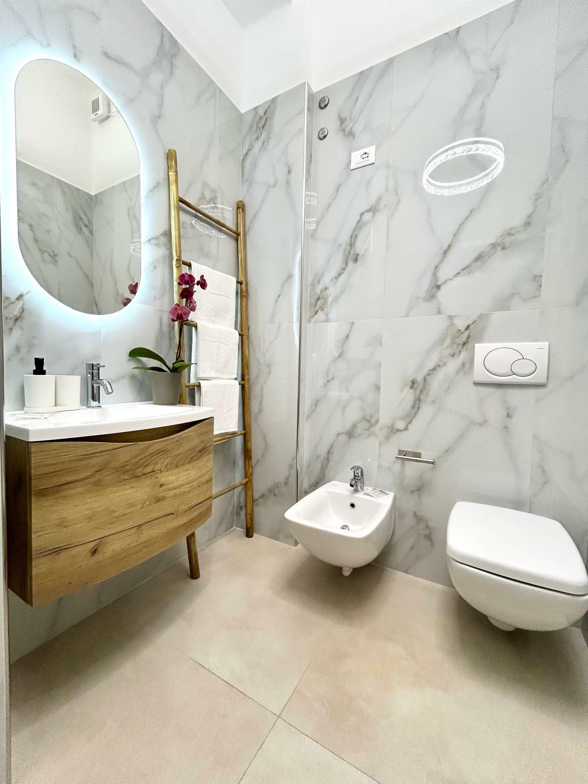 WhatsApp Image 2024-04-17 at 19.57.43.jpeg