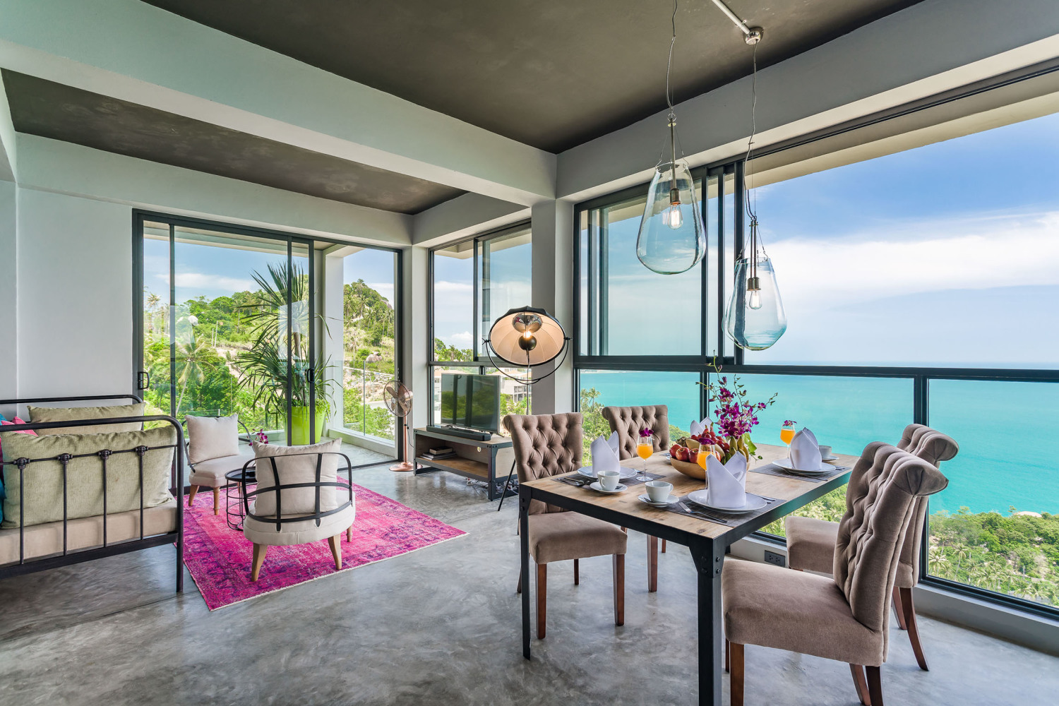 SL - 1 - Overview Sky Loft.jpg