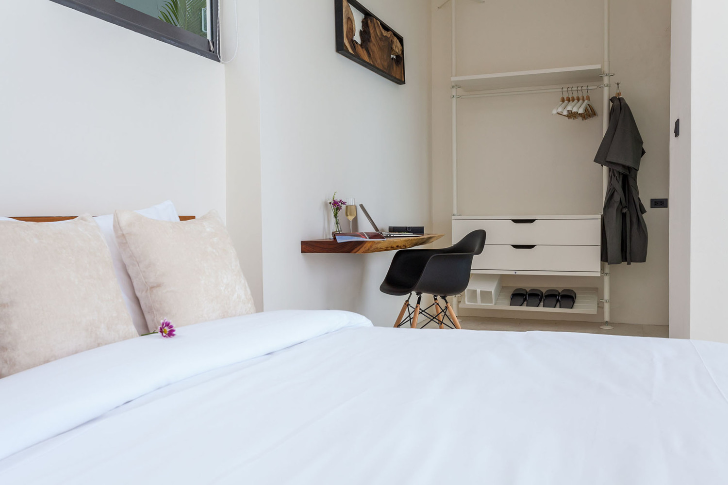 12 - Bedroom with wooden desk.jpg