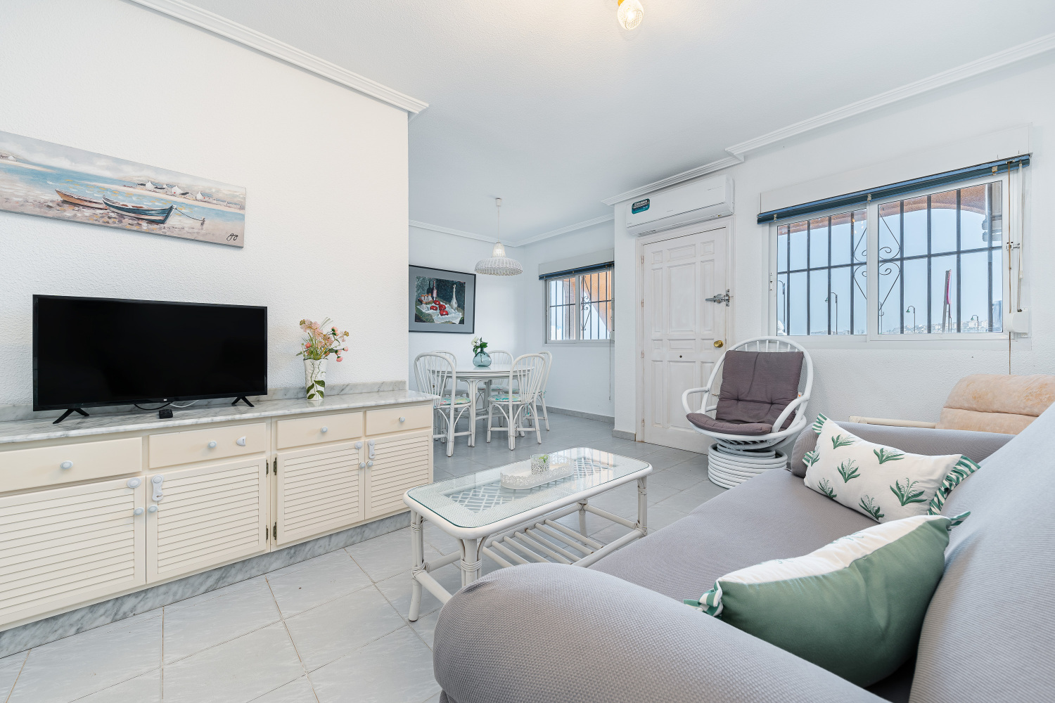 Avda Soria 2 Bajo 5 (11).jpg