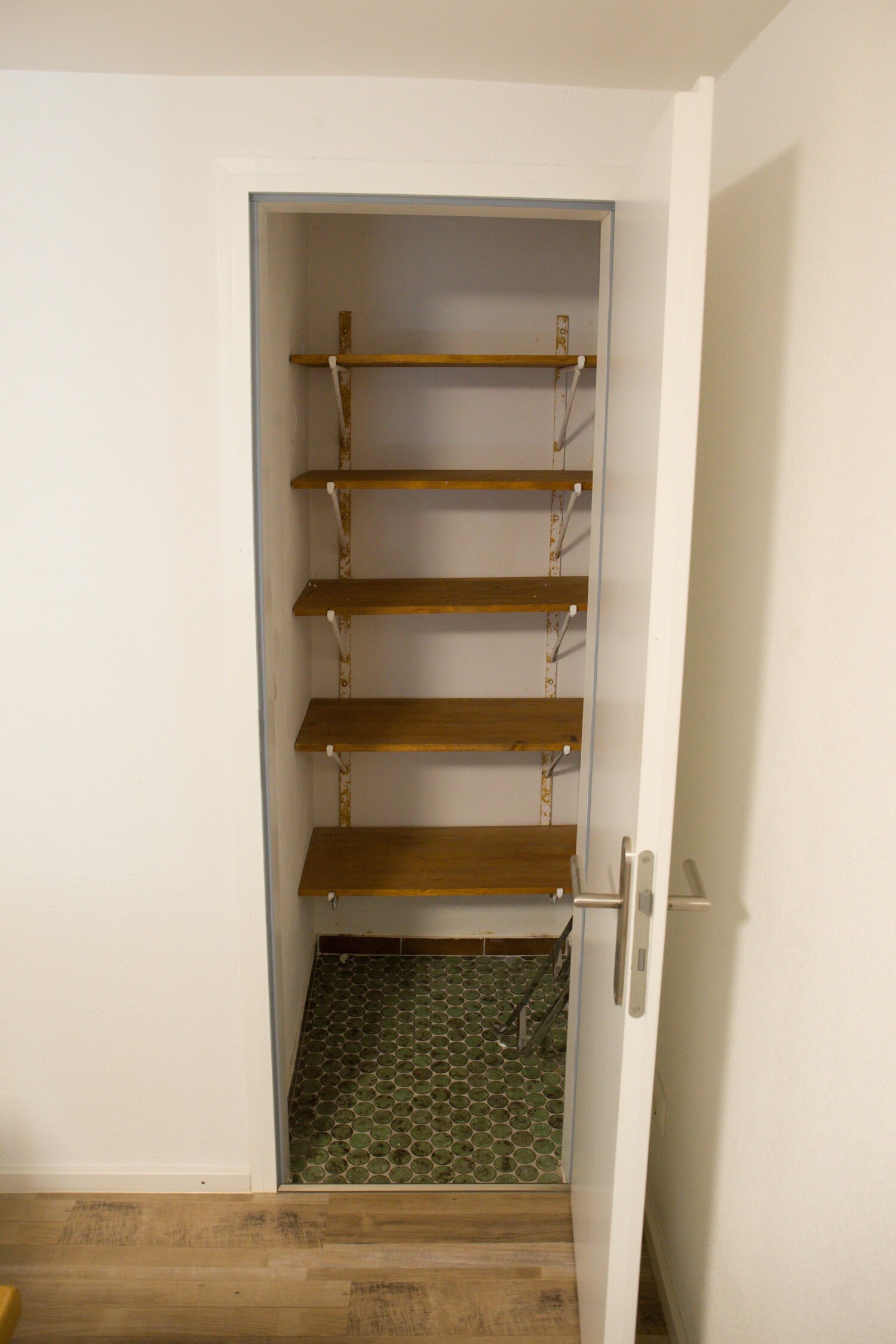 Abstellschrank WHG 2.jpg