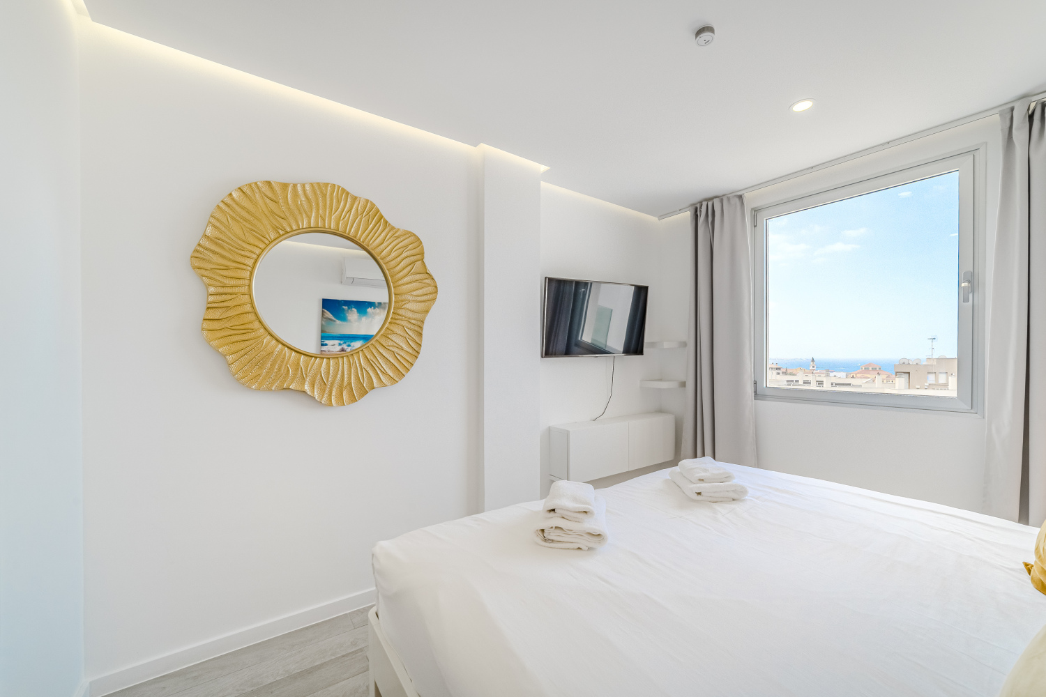 20250707 - 25 - Mi Paraiso - Lucinda - Ocean Garden 807 - FV +20detalles+sky-17.jpg