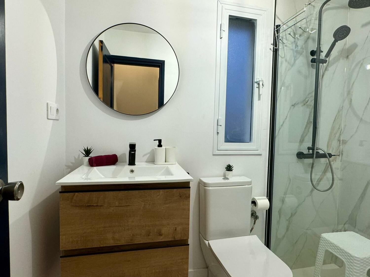 WhatsApp Image 2025-12-01 at 23.35.03.jpeg