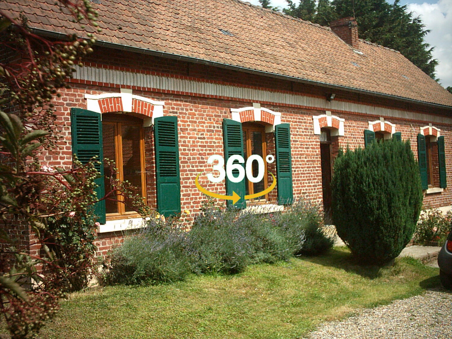 Facade ferme 2.jpg