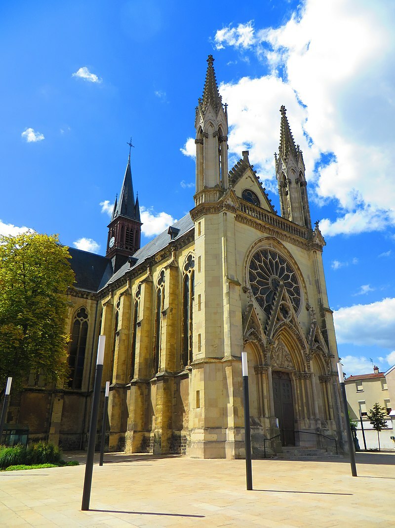 800px-Reims_Église_Saint-Thomas.jpg