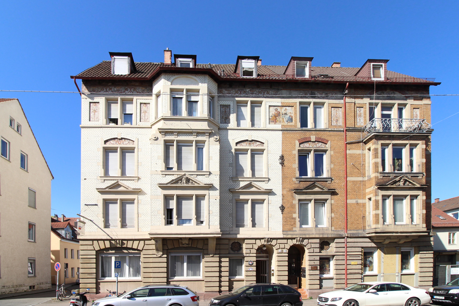 public - ulm-s21-front.jpg