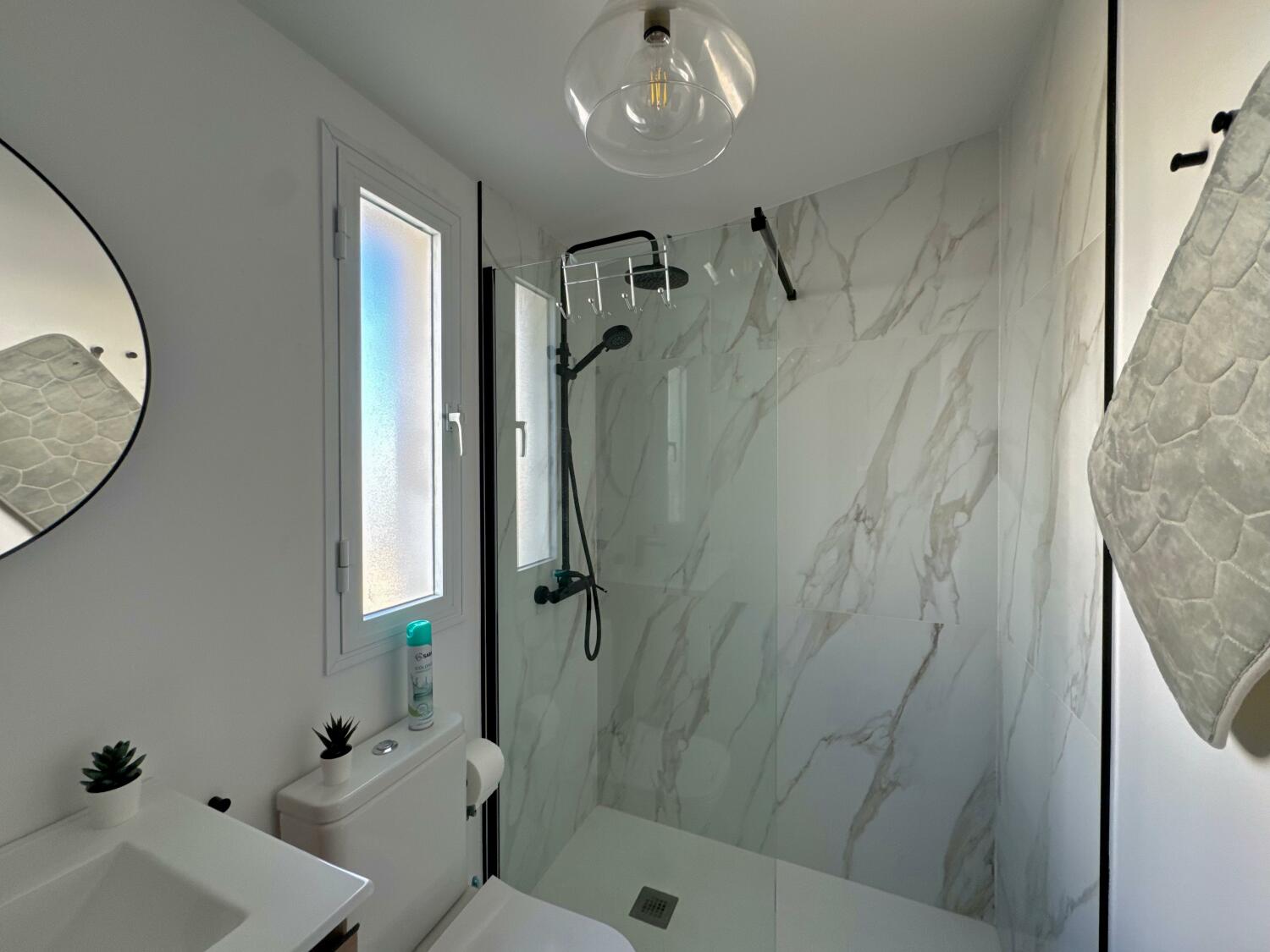 WhatsApp Image 2025-11-20 at 17.49.59 (1).jpeg