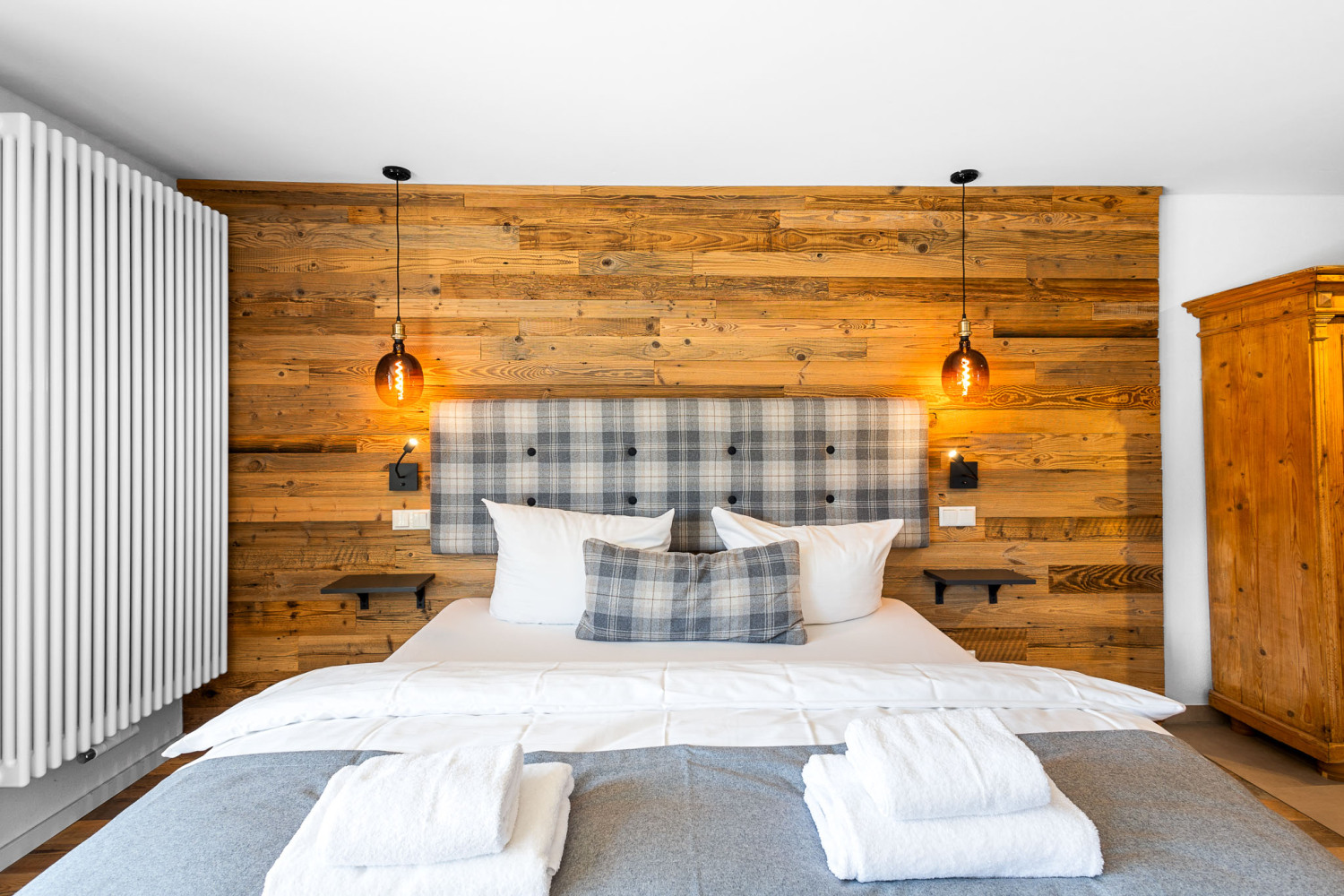 Soho Resort 01 - Steinplatte-32.jpg