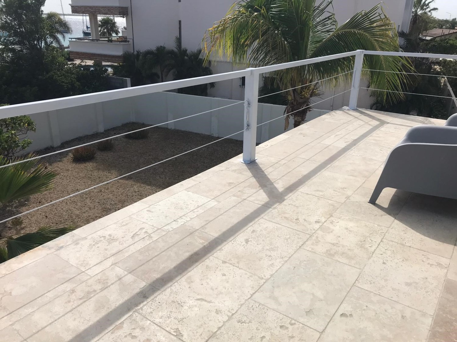 1e balkon zithoek.jpg