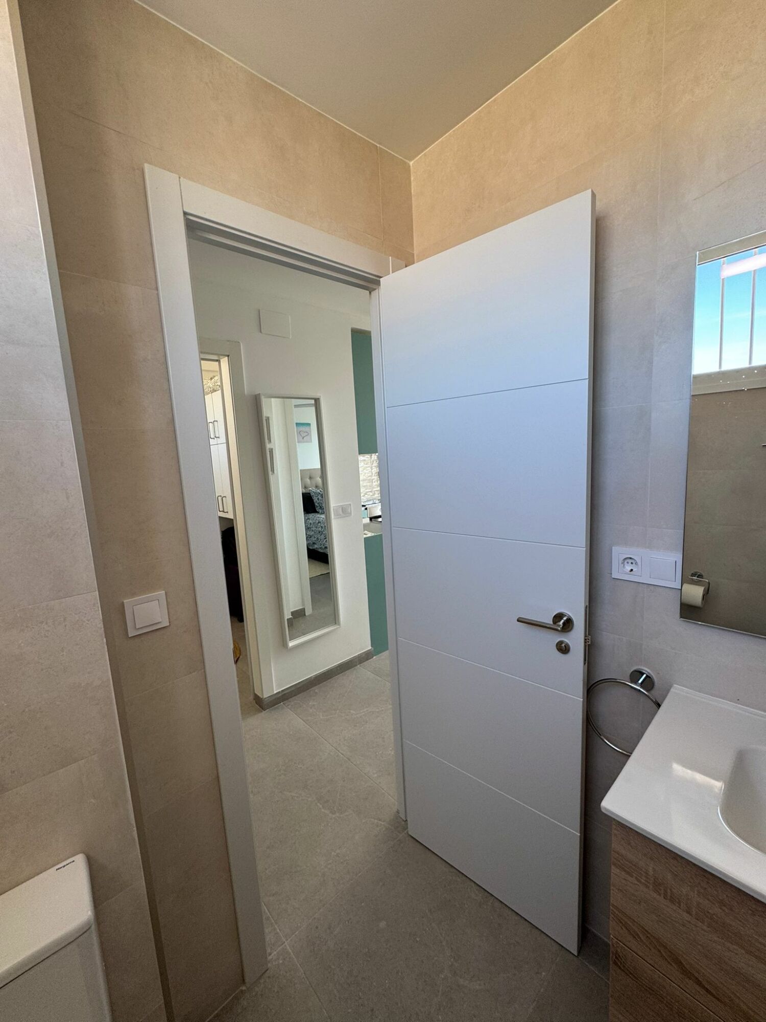 WhatsApp Image 2026-04-07 at 9.09.57 AM (3).jpeg